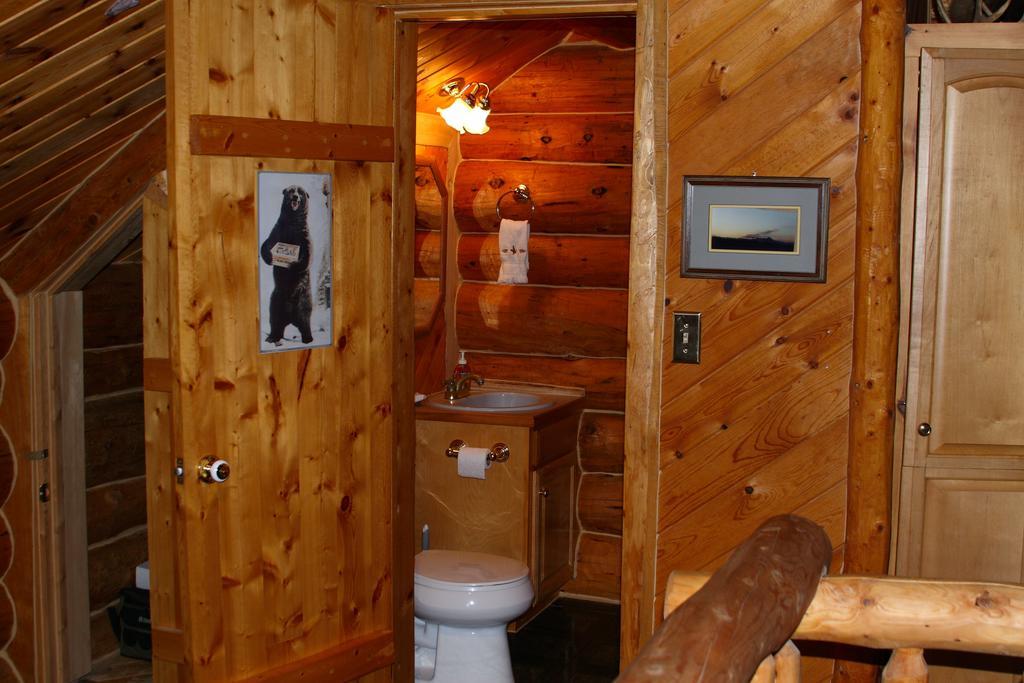 Wise Old Hunter Lodge Anchor Point Quarto foto